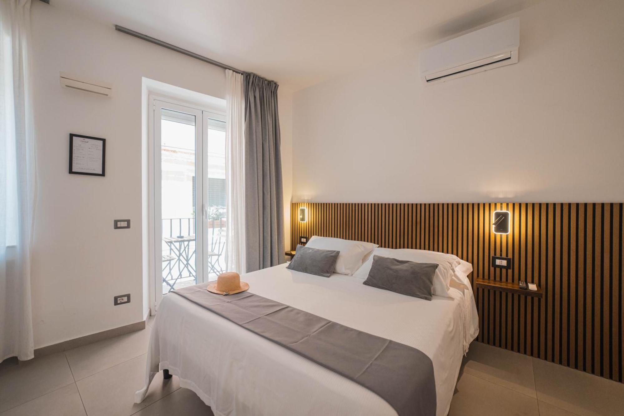 Humboldt Luxury Rooms 타오르미나 외부 사진
